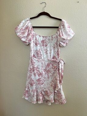 Linen cotton mix Floral Puff-Sleeve Wrap Mini Dress in Blush Pink